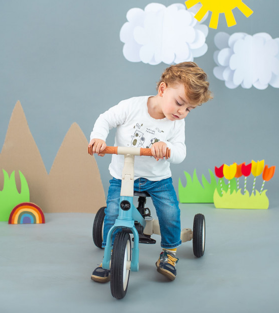 Triciclo Multifunción Gyro de 1 a 5 Años
