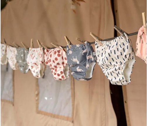 Bañador Pañal Volantes UPF 50+ Toucan 3/6M - Lässig