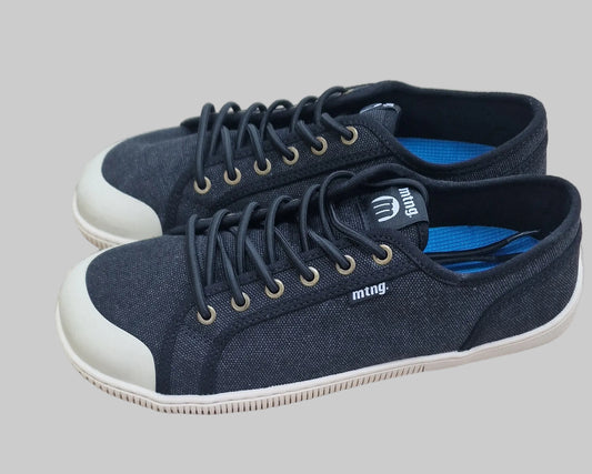 Free Lumi Negro - Mustang