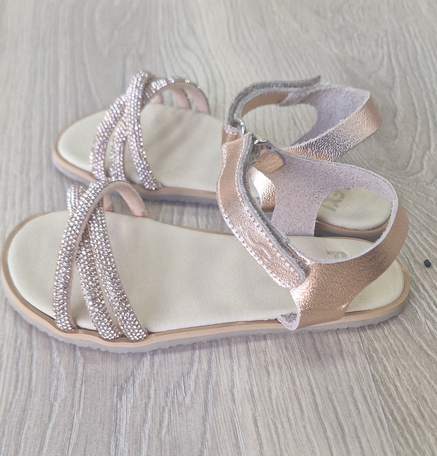 Sandalia Pearl Caprone Nude – Flexi Nens