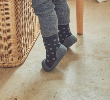 Calzado Dotdot Charcoal Talla 19 - Attipas