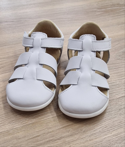 Sandalia Salvaje Blanco Puntera Cerrada Piso H Barefoot - Flexi Nens