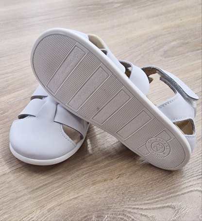 Sandalia Salvaje Blanco Puntera Cerrada Piso H Barefoot - Flexi Nens
